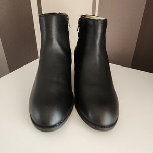 Kelly & Katie Women's Black Ankle Bootie
